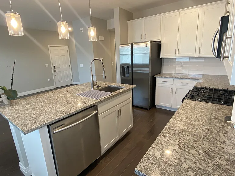 1831 S Dunkirk St #101 — Photo 17