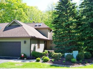 4938 Pine Valley Dr, Medina, OH