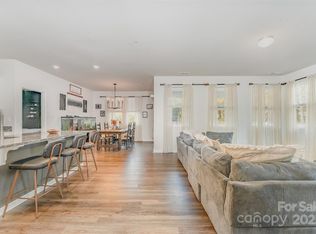 123 Pleasant Creek Dr, Cleveland, NC 27013