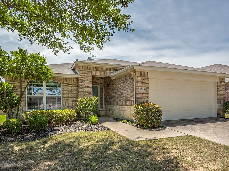 1st image of 6813 Oak Falls Dr