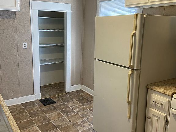 3rd image of 3408 E 62nd St #3408B
