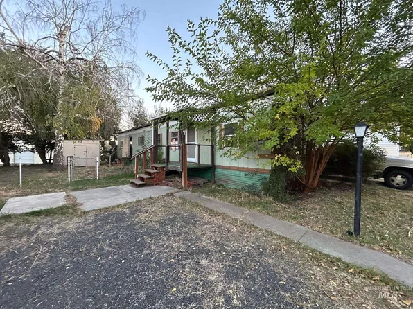 1654 Dustan Loop Trailer 7, Clarkston, WA 99403