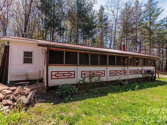 3rd image of 71 Fortner Rd