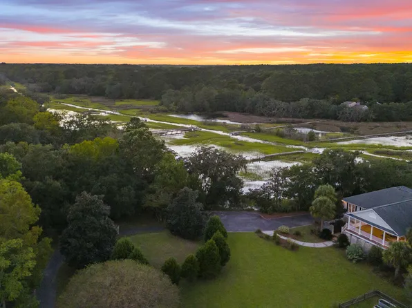 2411 Kemway Rd, Johns Island, SC 29455