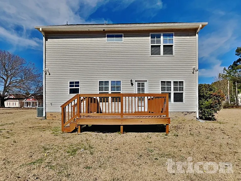 401 Bruce Johnson Rd — Photo 15
