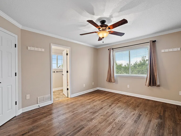2603 Thoreau Dr — Photo 10