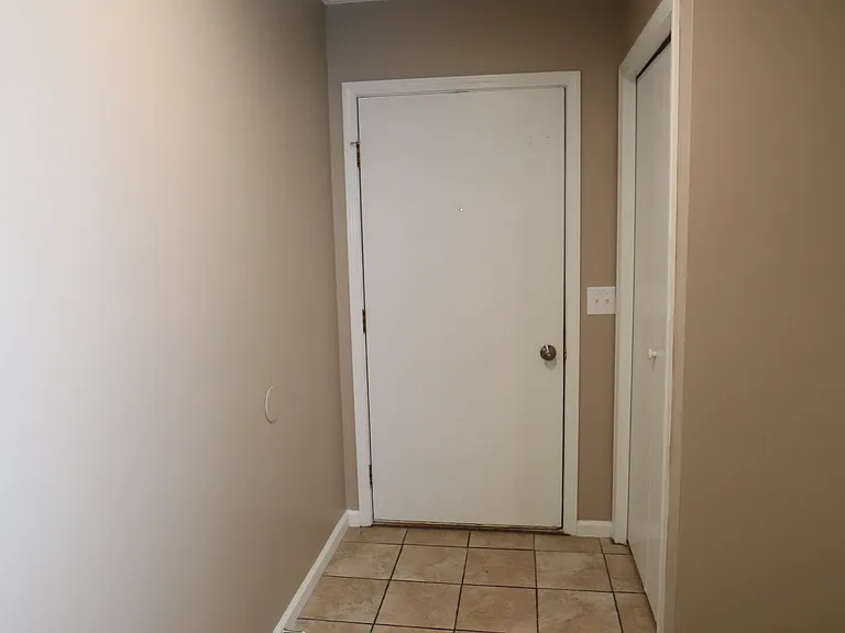 206 E Chimney Hill Dr #206 — Photo 16
