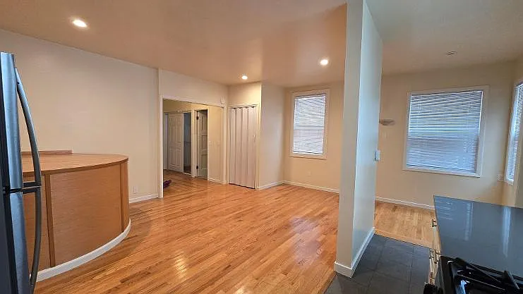 17 Russell St — Photo 11