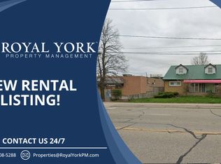 52 Bruce St, Kitchener, ON N2B1Y5