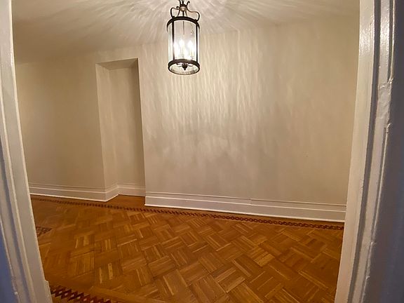 2nd image of 61 W 74th St APT 5A