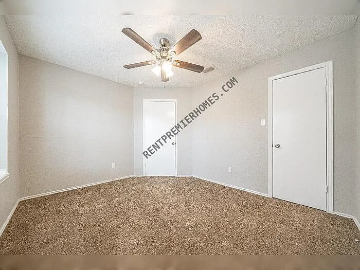 5223 Fawn Lake Dr — Photo 31