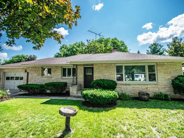 563 Fair STREET, West Bend, WI 53090
