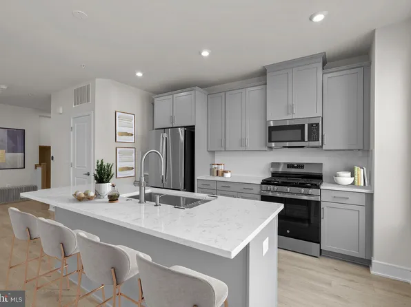 43302 Farringdon Sq, Broadlands, VA 20148