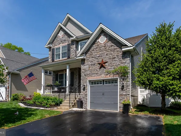 326 Kenmore Rd, Havertown, PA 19083