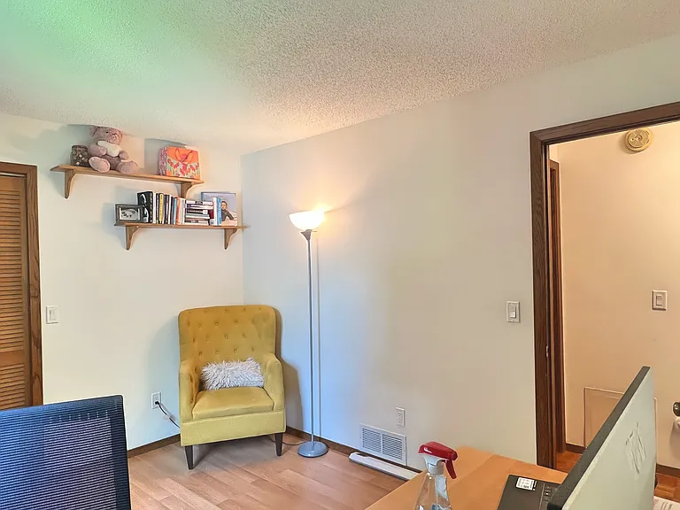 7351 France Ave N — Photo 11
