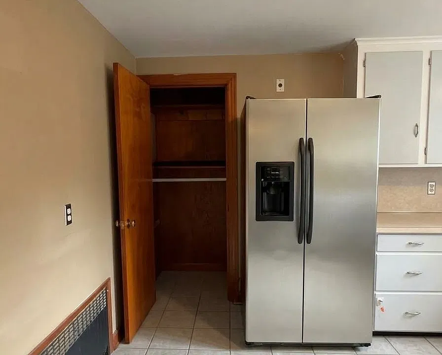 11 Cowles Ave #2
