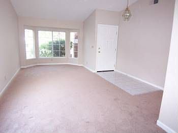 5th image of 1561 Steinbeck Dr
