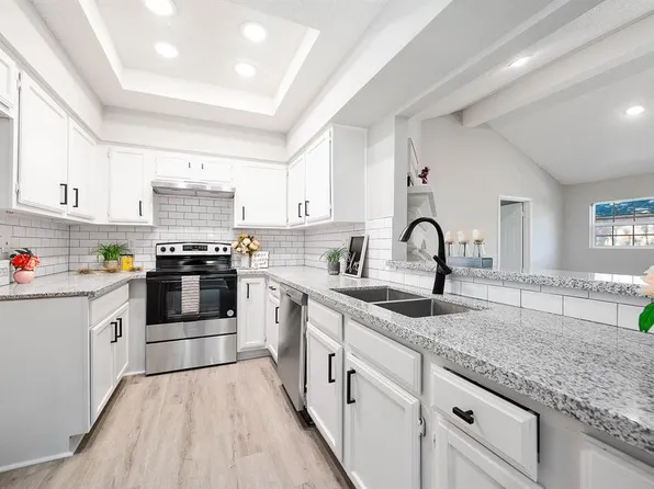 3803 Moss Tree Road, Houston, TX 77043