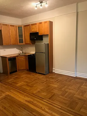 Rented by Halstead Real Estate | media 10