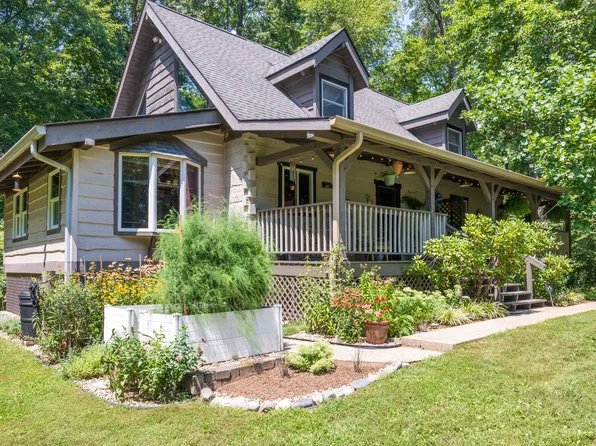 1831 W Pagoda Path N, Martinsville, IN 46151