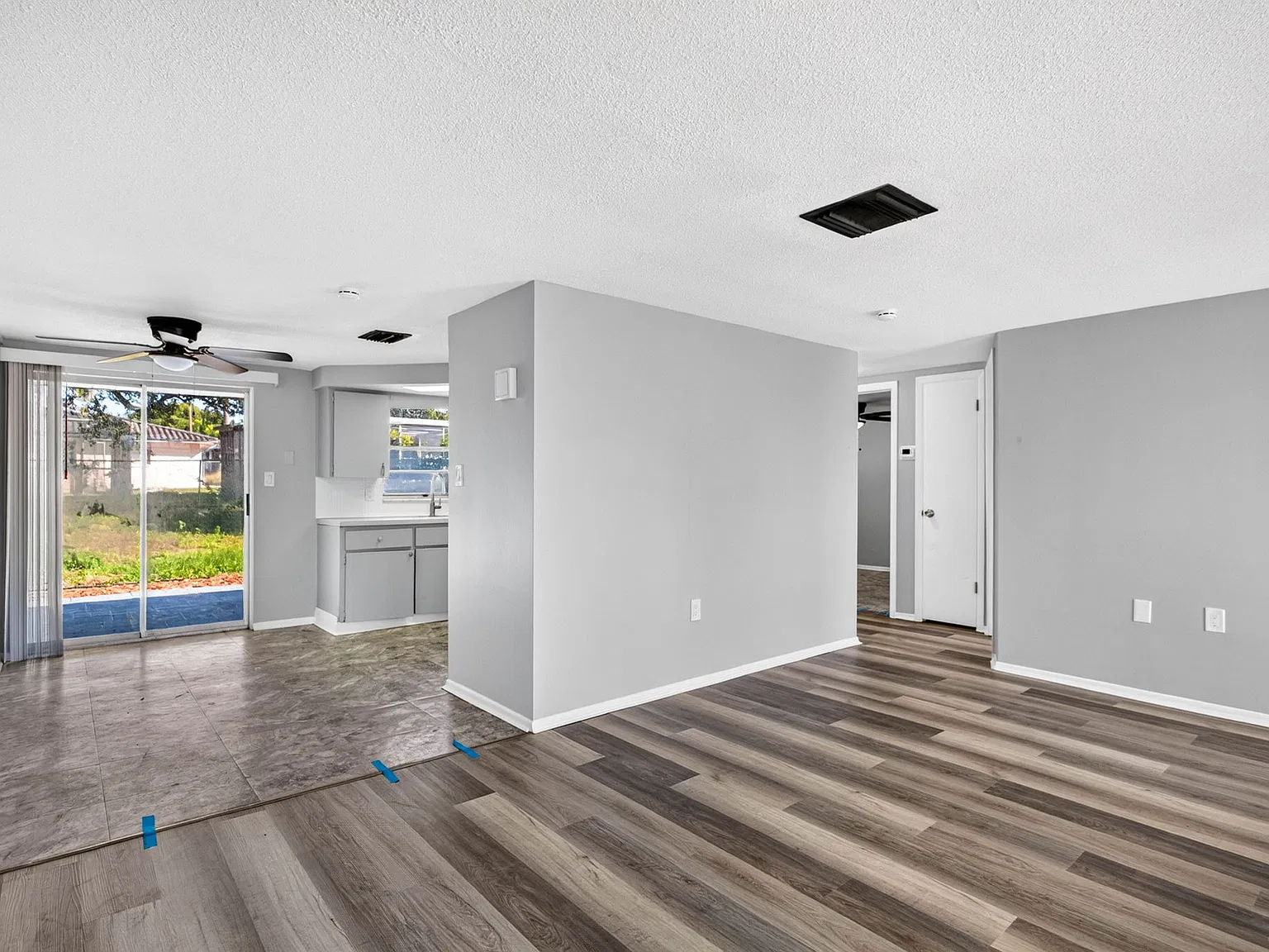 2 bed, 800 sqft, $1,450 — Photo 4