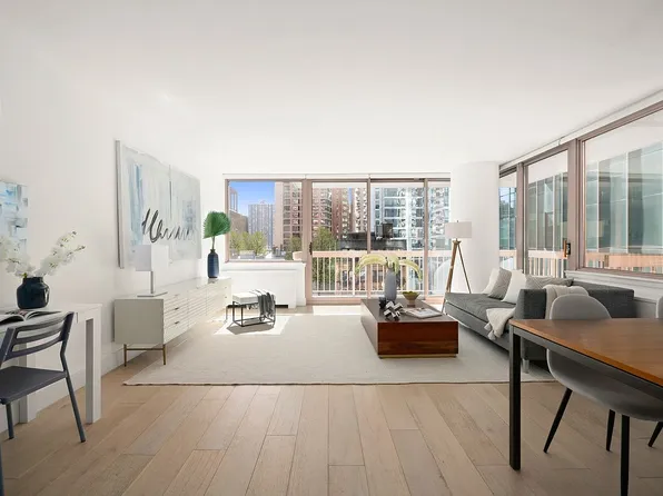 235 E 40th St APT 6B, New York, NY 10016