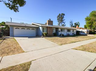 877 E Holly St, Rialto, CA 92376