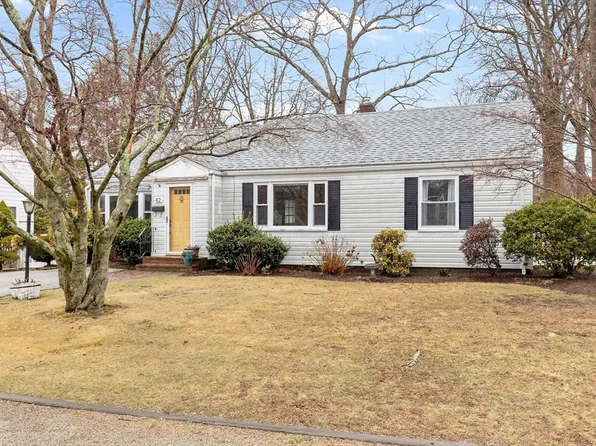 62 Worthen Ave, Weymouth, MA 02188