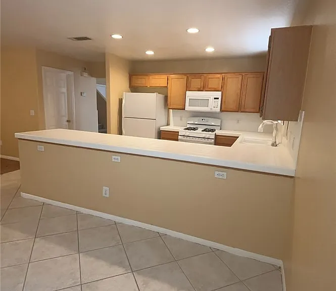 10221 Abano Ct #0 — Photo 4