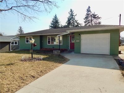829 S Hill St, Fountain City, WI, 54629
