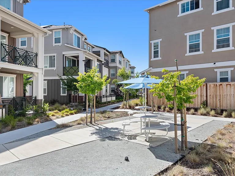 37408 Watersail Way — Photo 56