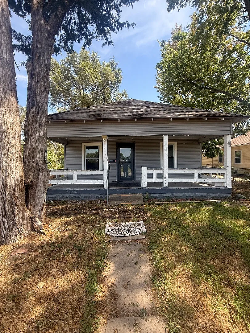 326 N Chemical St — Photo 1