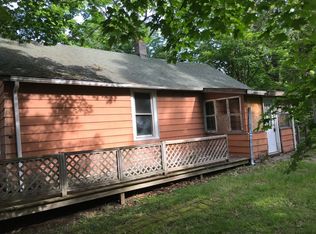 32 Howard Rd, Poughkeepsie, NY 12603