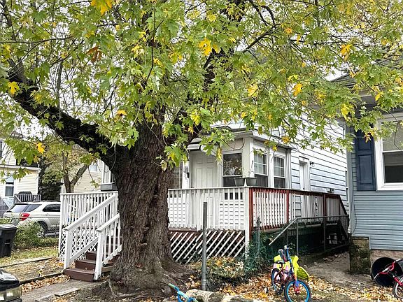 5th image of 205 Abbey Ln
