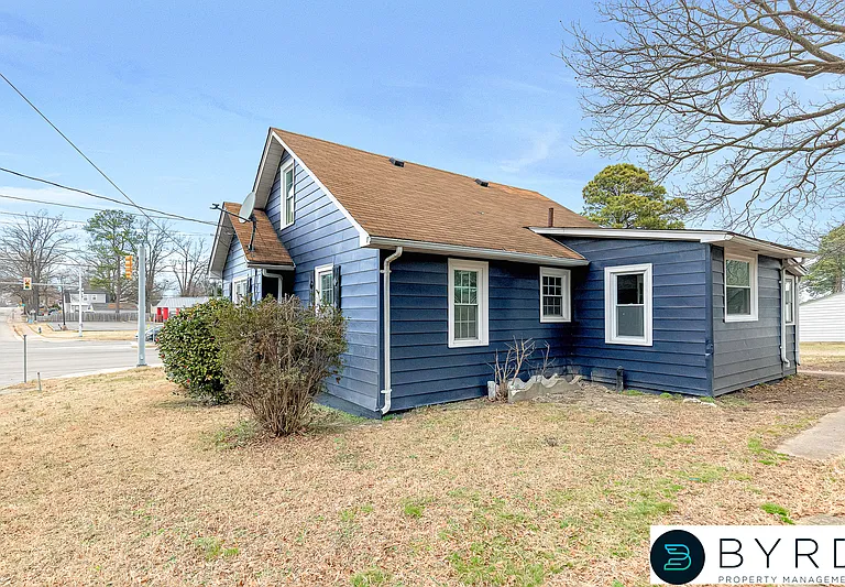 2958 Winston Churchill Dr — Photo 31