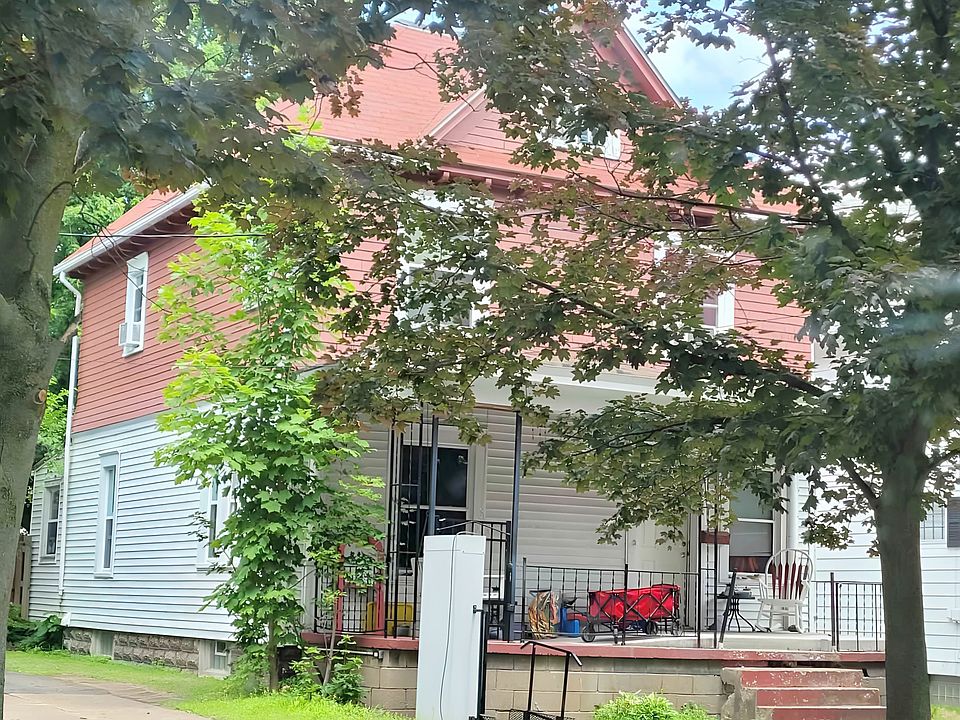 1st image of 714 Park Ave N