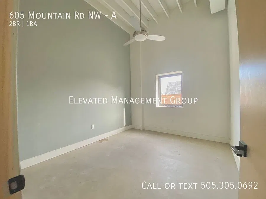 Two Bedroom, Attached Garage! Near Old Town. Newer Build — Photo 4