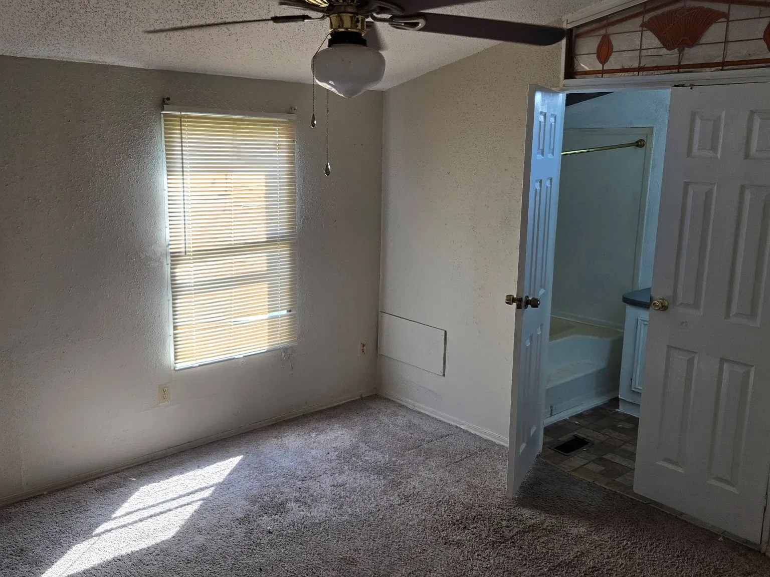 3 bed, $1,500 — Photo 3
