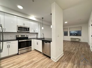 520 Cliff St #212, Fairview, NJ 07022