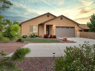 4416 Meadowlark Ln, Pueblo, CO 81008