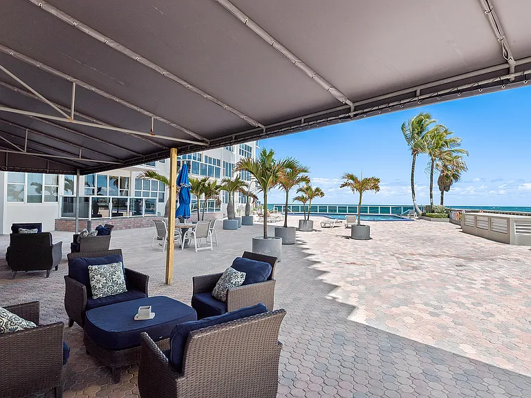 3700 Galt Ocean Dr #702 — Photo 19