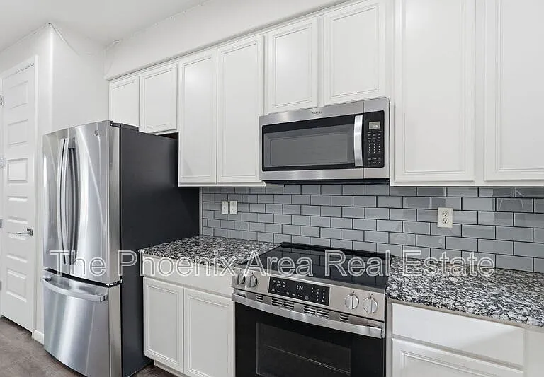 2090 S Dorsey Ln #1048 — Photo 4
