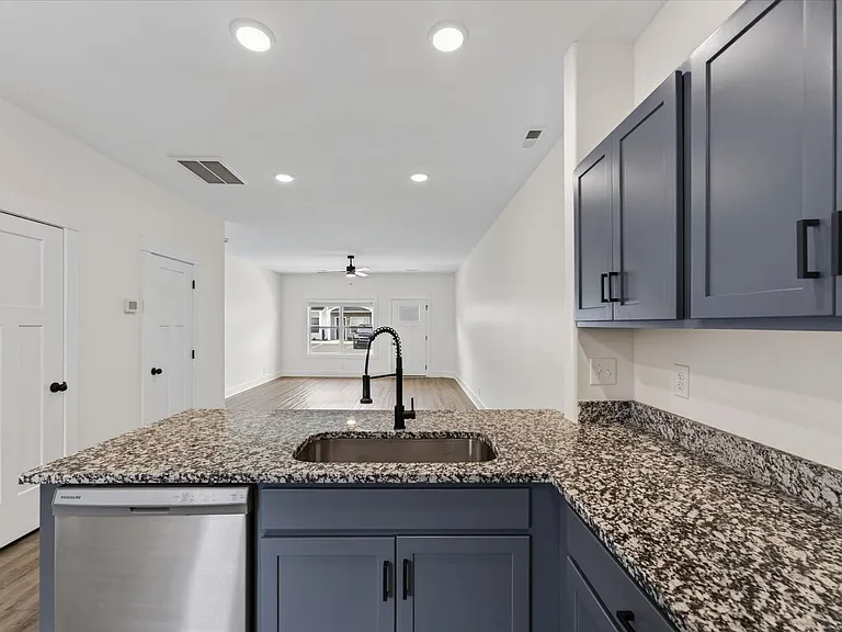 309 Front Ridge Cir — Photo 14