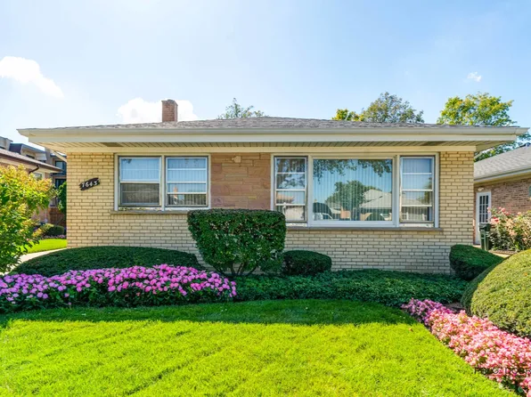 7643 Enfield Ave, Des Plaines, IL 60053