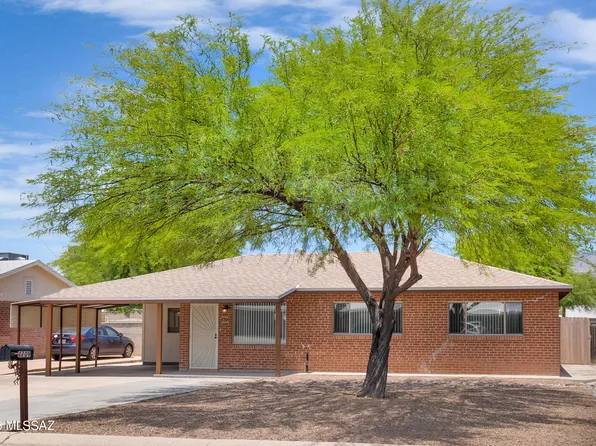 4709 E Waverly St, Tucson, AZ 85712
