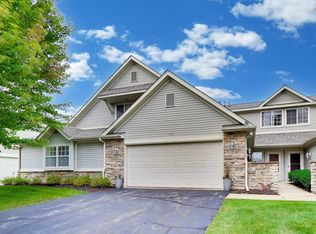 1145 Shingle Oak Ln, Rockford, IL 61107