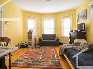 229 Harvard St APT 5, Cambridge, MA 02139