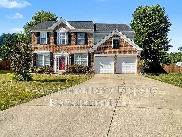 1481 Cantwell Ct — Photo 3