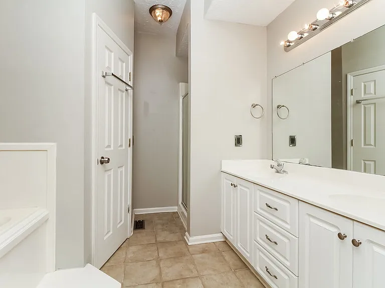 1802 Cascade Ct — Photo 12