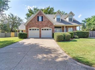 6404 Wheatfield Ct, Arlington, TX 76001